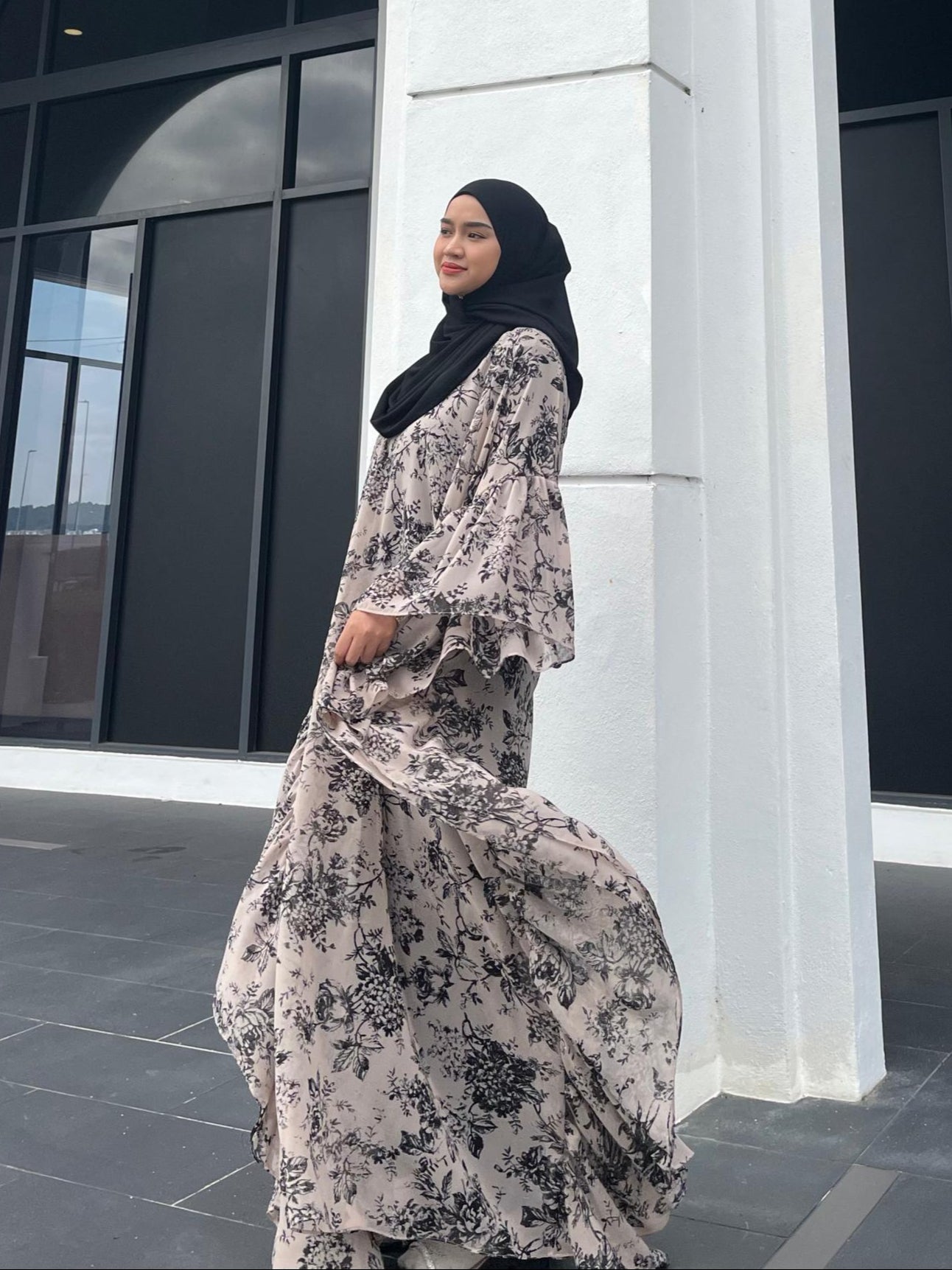 Maya Chiffon Abaya