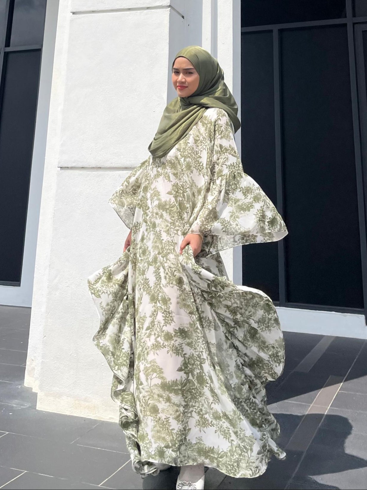 Maya Chiffon Abaya